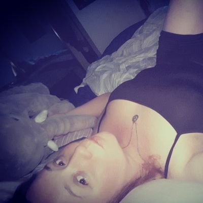 Just a gamer/artist/mom. My daughter is my life. Art is my work. Gaming is my hobby.