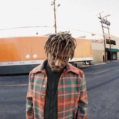 #1 source for all Juice WRLD updates. (fan account)