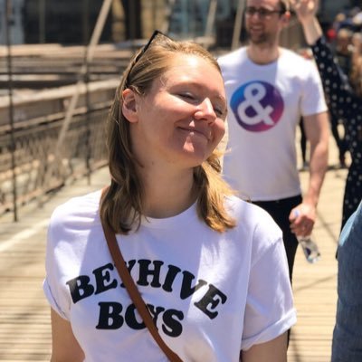 AdaWaelder's profile picture. Cat Product Influencer 🐾 She/Her