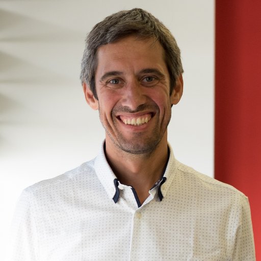 Economista. Director Ejecutivo de la Agencia I-COMEX La Pampa. Docente de la FA, la FCEyJ y el Observatorio Universitario de Economía. UNLPam.