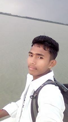 LKagqbYJzyqCnR2's profile picture. Rashel