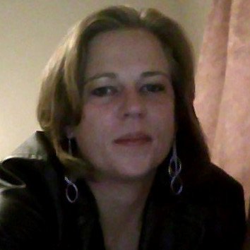 Tell her she's #beautiful with a #gift from Princess Mel!! Check me out on #facebook. https://t.co/lfDYSLMH9y