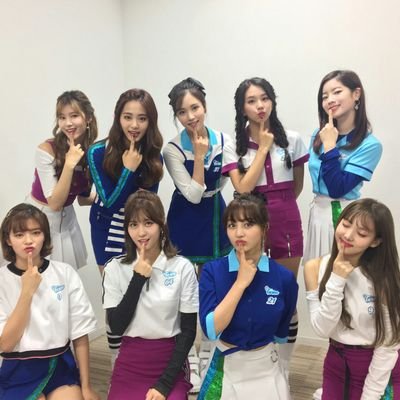 気軽にフォローお願いします!
TWICEのモモとツウィとナヨンが好きです(•ө•)♡
よろしくお願いしますお願い🙏