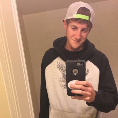 Fortnite is lifffe GT- Lax Bless | Player for @LaxFortnite | 23 | Fortnite player| Xbox