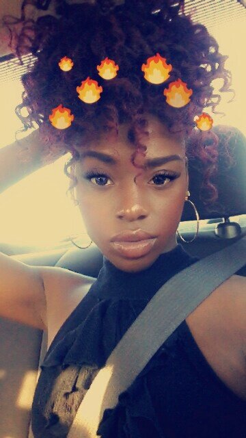 Lesbian 💜🌈. Nov 27💍
SnapC: Keke_dope45😘
FaceB: Mîss Kêykêy😏