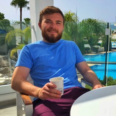 👨💻 Tweeting mostly about digital marketing, football and things I find amusing.