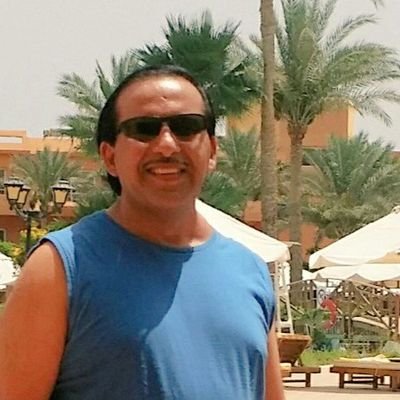 Ashig_Albadr's profile picture. الشاعر #عاشق_البدر:

تدري انك سـاحر اقلوب البشـــر

بالشموخ اللي على وجهك يلوح