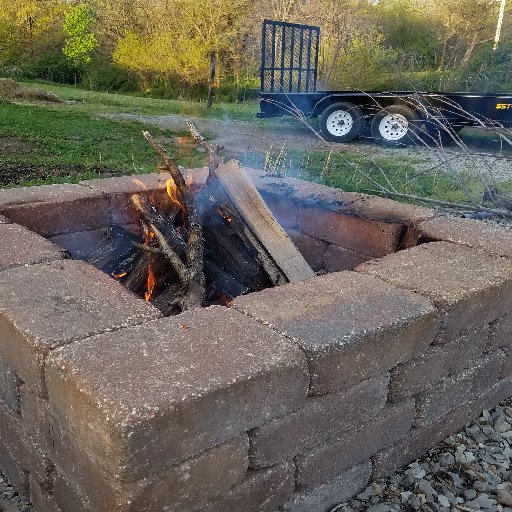 brianm696's profile picture. 🇺🇸