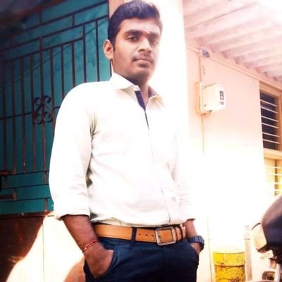 i am c.moulitharan from paramathi velur. i have completed B.E in mechanical engineering.