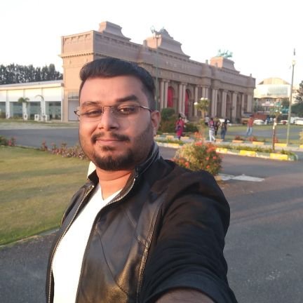 ajie100's profile picture. 