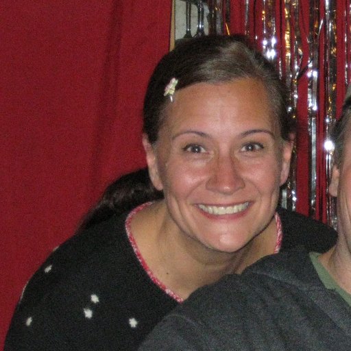 singinggum's profile picture. kinda unimportant but fun girl & mom of 2 rambunctious boys in Berzerkley CA. Find me on Spoutible and Threads: @singinggum