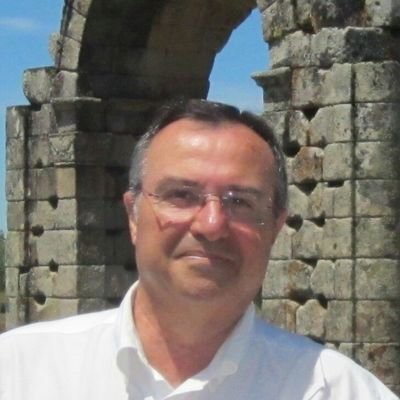 Funcionario de carrera. Exdiputado autonómico. ExPortavoz regionalista en el Parlamento de #Extremadura. Perfil personal.