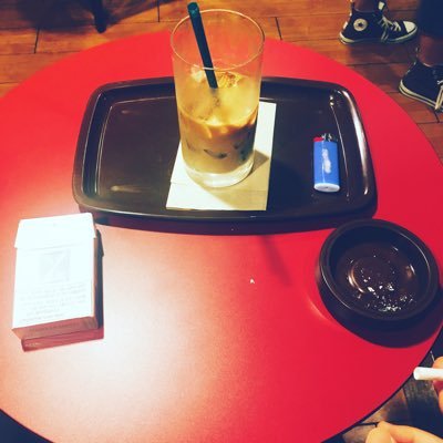 dadajayjay's profile picture. 읽고 쓰는 중