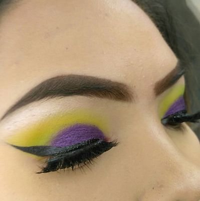 Makeup Addict 💄
Beauty Supporter👄
Please follow me on Instagram at sadies_420👥
YOUTUBE ▶
Living to the Fullest ♥