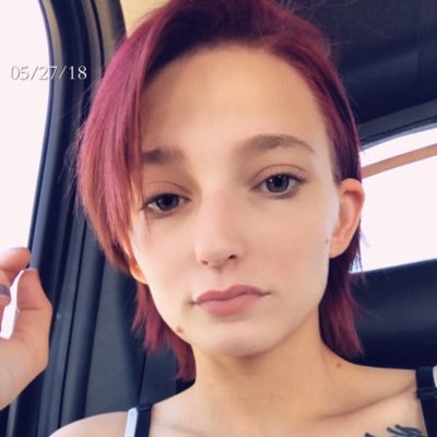 WardlowJennifer's profile picture. Lifestyle Personalities Parenting Fashion & Beauty