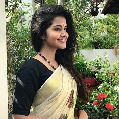 vinitha44642786's profile picture. நம்மைப் பற்றிய புரிதல் இல்லாத எவருமே...
நம்மை பிரிந்து செல்ல தகுதியானவர்கள்தான் 😎😎😎