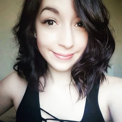 klohey11's profile picture. Étudiante en Gestion de la petite et moyenne entreprise