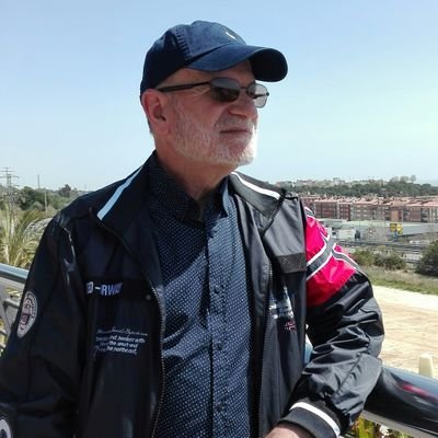 Voluntari de Càritas Parroquials de Montornès del Vallès. Responsable de la logística. 
Cap de magatzem.
Tècnic en Protecció Civil i
Guarda Jurat de Camp i Caça
