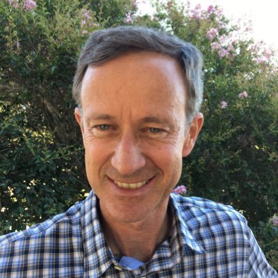 Director of Research and Evaluation in SUHSD. Questions are Better than Answers. Tweets are my own.