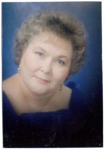 Mom/5,grandma/17 and 8 great grandchildren. Loves to do Family History, sing, play organ and piano, read, and computer
