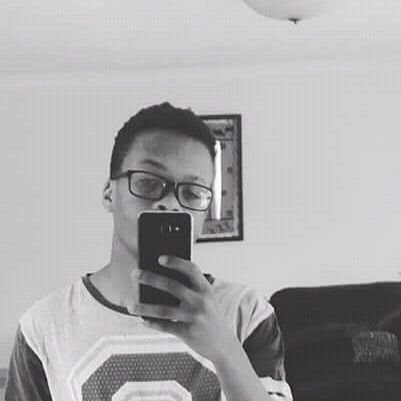 astro_stratus's profile picture. I just want to smile tommorow ❤