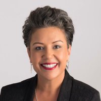 Paula Bennett - @paulalbennett Twitter Profile Photo