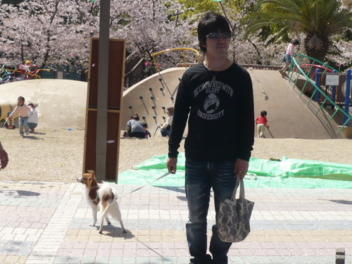 takumaohkura's profile picture. はじめまして！！ 江坂大好き人間です♪ 江坂の駅前で働いています！！毎日飲み歩いてます！