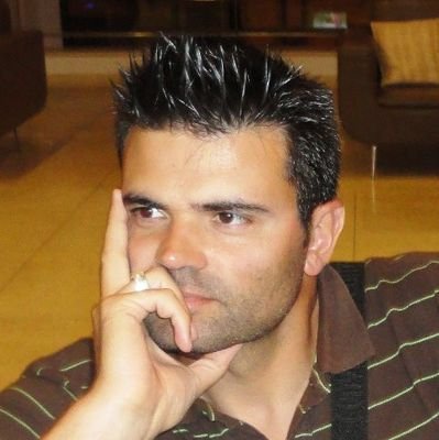 paulsobral's profile picture. Nascido e criado in Deutschland; pai orgulhoso; portista; tech and 90's music lover.