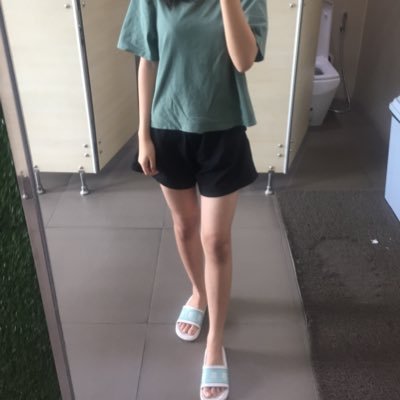 ไม่ต้องฟอลบายบาย