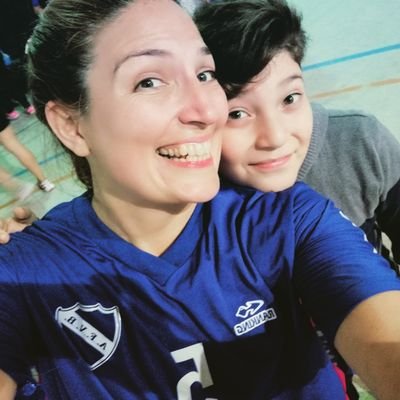 Madre de Lautaro,acompañante terapéutico,hago deporte y muy feliz con mi hijo!