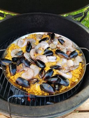 CorvaChef's profile picture. After 40+ years of experience with exotic flavors, I decided to switch sides and started learning how to cook. Follow me on this journey!