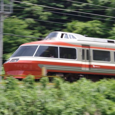 写真の通り小田急沿線に住んでます。たまに昔の動画とかUPしたりどうでもいいこと呟いたりします。フォローしてくれた方にはなるべくフォローバックします。