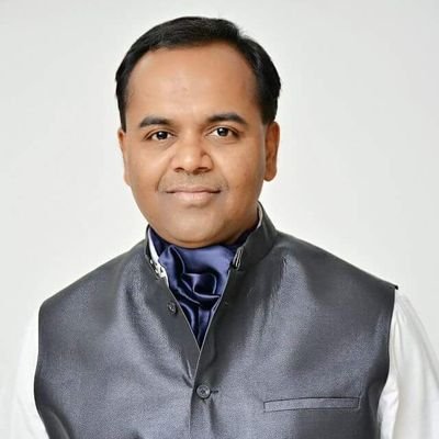 PrafulKothari7's profile picture. Social & Businessman