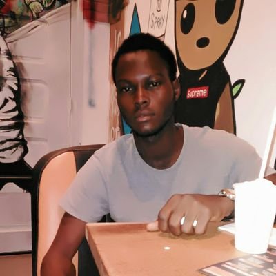 yenoby_junior's profile picture. Dieu premier 🙏
Instagram : @yenoo
Réservations / Promos : YenoAguest@Gmail.Com 📧
⬇Abonnez-vous si vous respirez de l'air ⬇