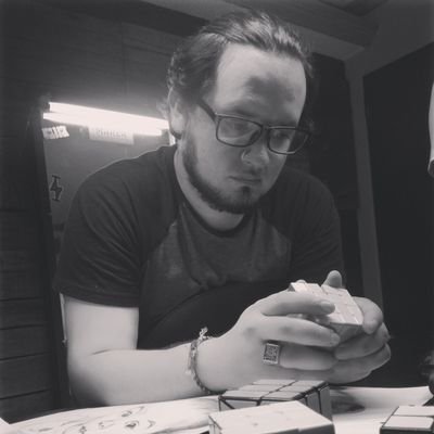 bass is a lifestyle, go further anytime
Andrzej Sapkowski es el Rey
Demente de Legacy of the Beast