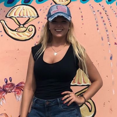 xoMermaid's profile picture. 👽🎮🛼🍁🚗🎨