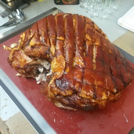 BornToSuck's profile picture. Liebe Schwänze und Cum.