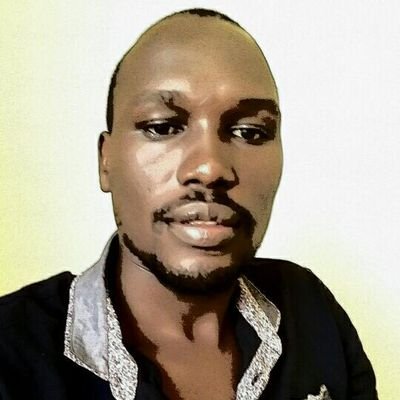 RotyEvans's profile picture. A calm and reserved gentleman.