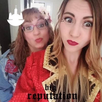 Long time fan! 6 Rep shows! Eras Chicago show Silently dreaming of one day meeting Taylor in person! ♥️