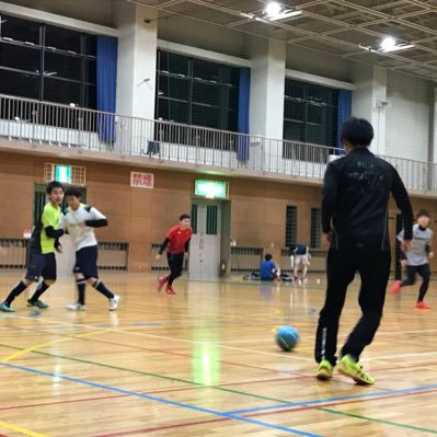 青森大学フットサルサークルです。 基本的に毎週金曜日の19時から21時の時間で活動しています。変更などがあれば適宜連絡していきます。 メンバー男女問わず募集中です。 何かご要望、ご意見、質問などがございましたらDMへご連絡下さい。