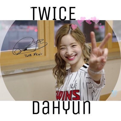 twice05155127's profile picture. 