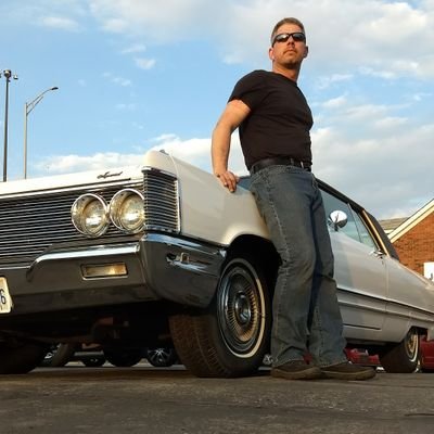 Dad to 3 Amazing Kids! Service Tech at @DurninMotors. Cooking is a hobby, and live MOPAR & Sprint Cars @Durninmotorsprt