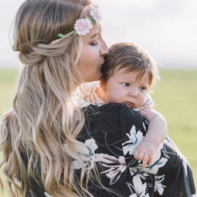 jaydonmarie15's profile picture. you can have roots & wings