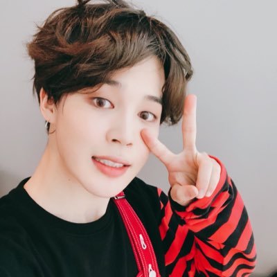 this is a free follow from @taehyungkth_ PLEASE FOLLOW BACK ON MY ACC @taehyungkth_ thank you