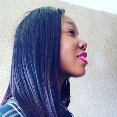 CaseyMthunz's profile picture. Dimples 😊