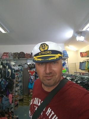 Radekk45290410's profile picture. 