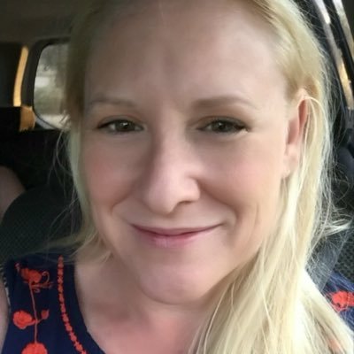 MammaLon's profile picture. God first. Cajun! conservative. Love Cops & Vets. Hate Monsanto and Pedos. 🌟Fighting Breast cancer like my life depends on it!🌟 #2A