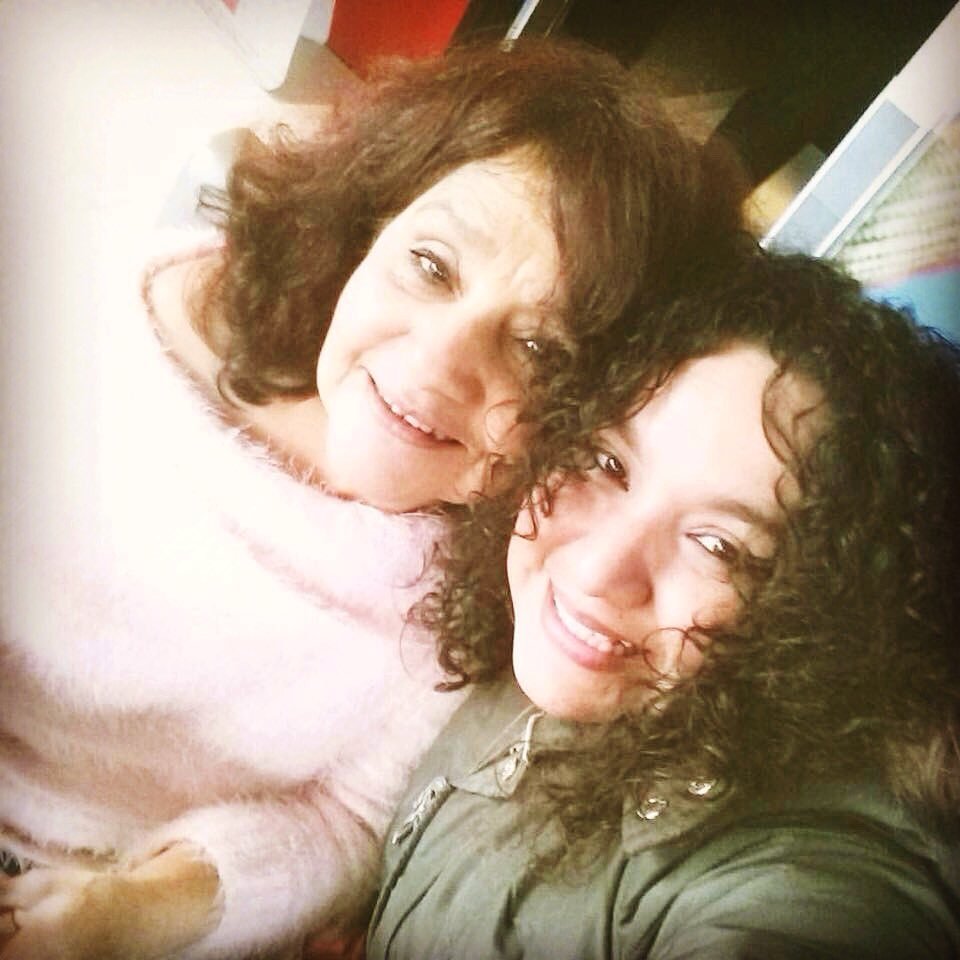 GloriaMzG's profile picture. Católica, viajera, hija amada de Dios, amo cantar para El 💙💙💙 #AMDG https://t.co/240XQXzZ9q