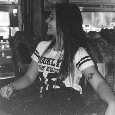 laydaNurTa1's profile picture. Özlem Göğüs Kafesimi Parçalıyor.