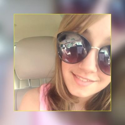 Lynette89032820's profile picture. *** Be happy for this moment 
       This moment is your life ***